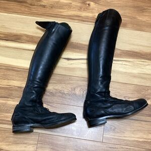 Donatello tall riding boots.